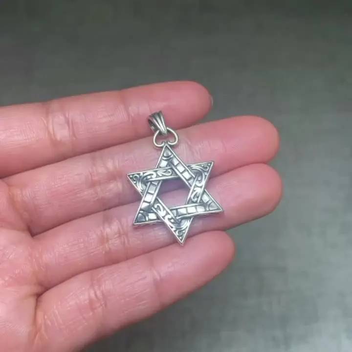 ネゾーラ　購入しないで下さい　スターオブダビデ　　silver925 リアル 925 スターリングシルバー ダビデの星 メンズ ペンダント