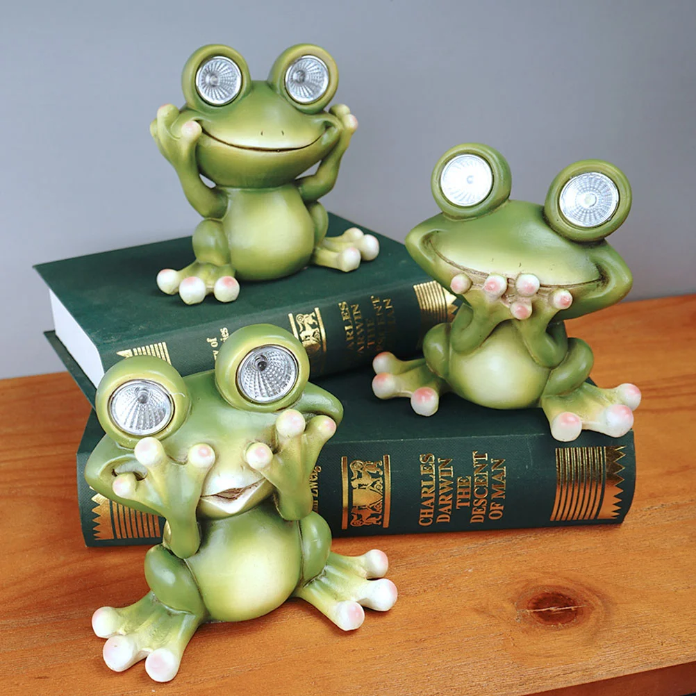 Solar Frog Garden Lamp 2