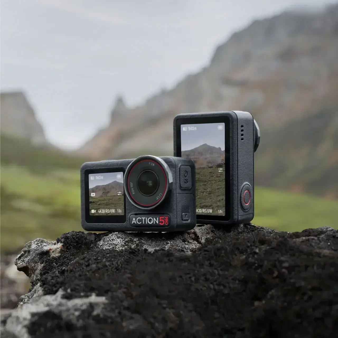 DJI 오즈모 액션 5 프로 1/1.3인치 센서 액션 카메라 듀얼 OLED 고휘도 터치스크린 4시간 연장 배터리 수명