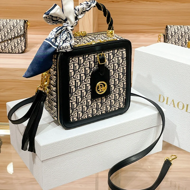 Perfume Women's Bag 2024 New Fashion Hundred Trend Su Single Shoulder Crossbody Bag Phone Bag - Image 5