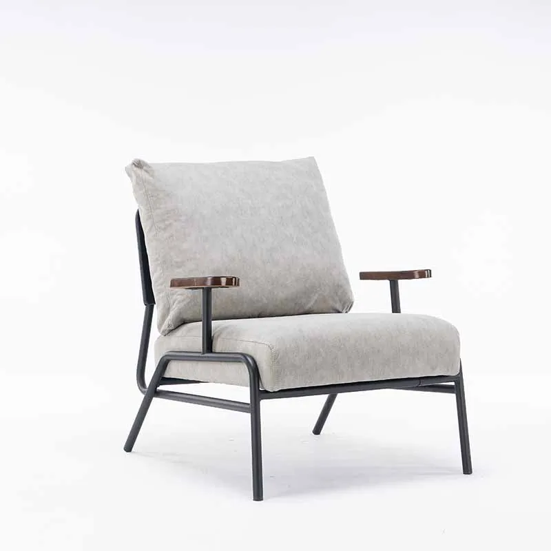 Рисунок 6 - Стулья для гостиной