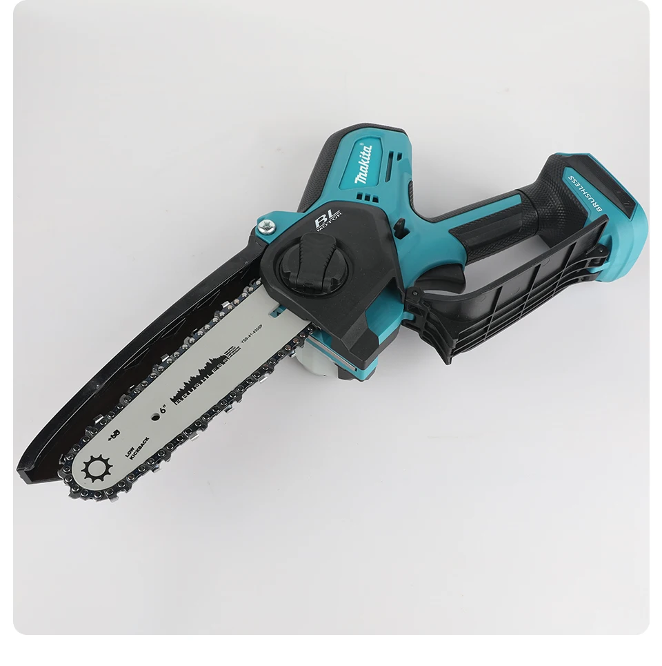 Makita chainsaw shown with compatible 18V battery not included