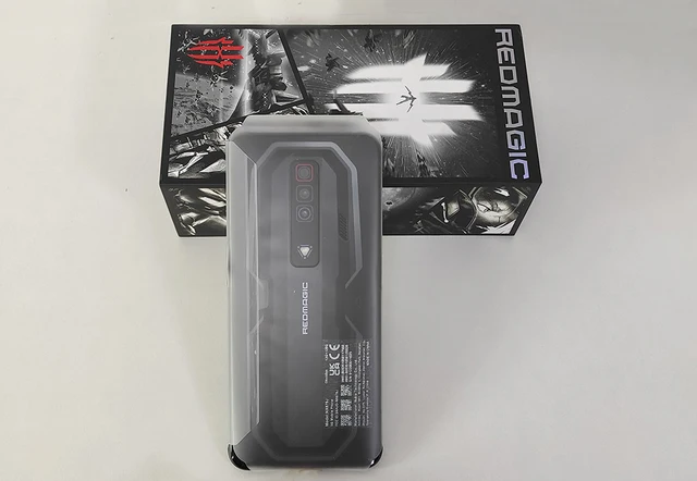 Global Version Nubia Redmagic 7 Gaming Phone 6.8'' 165hz