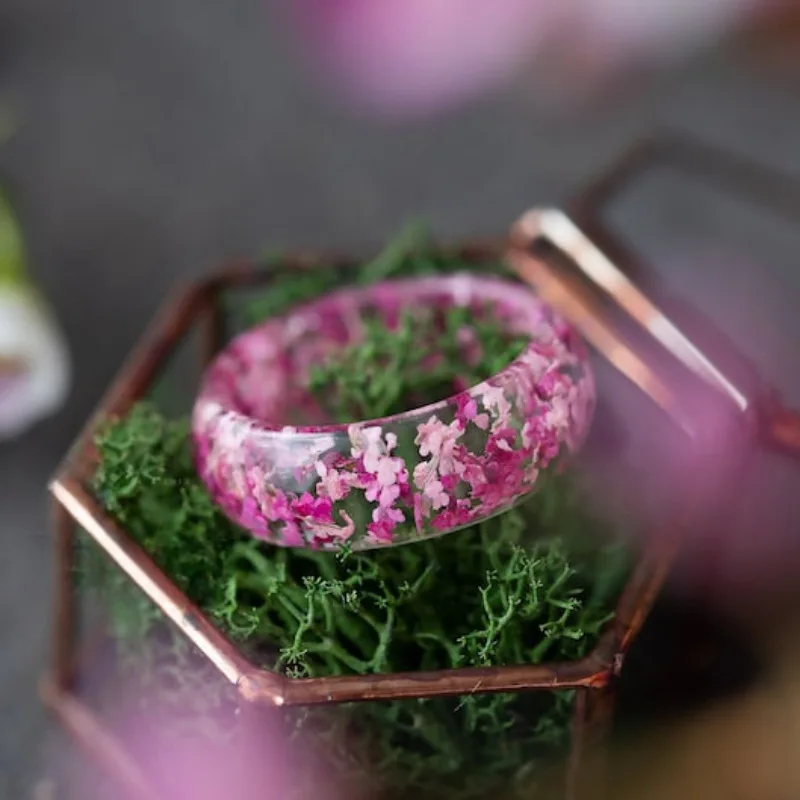 Newly Arrived Ring Transparent Resin Drip Glue Cherry Blossom Petal Ring Women's A Literary and Eye-catching Dried Flower Ring 2