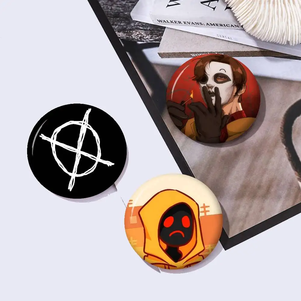 Handmade Horror Anime Figure Tinplate Brooch - Iconic Badge
