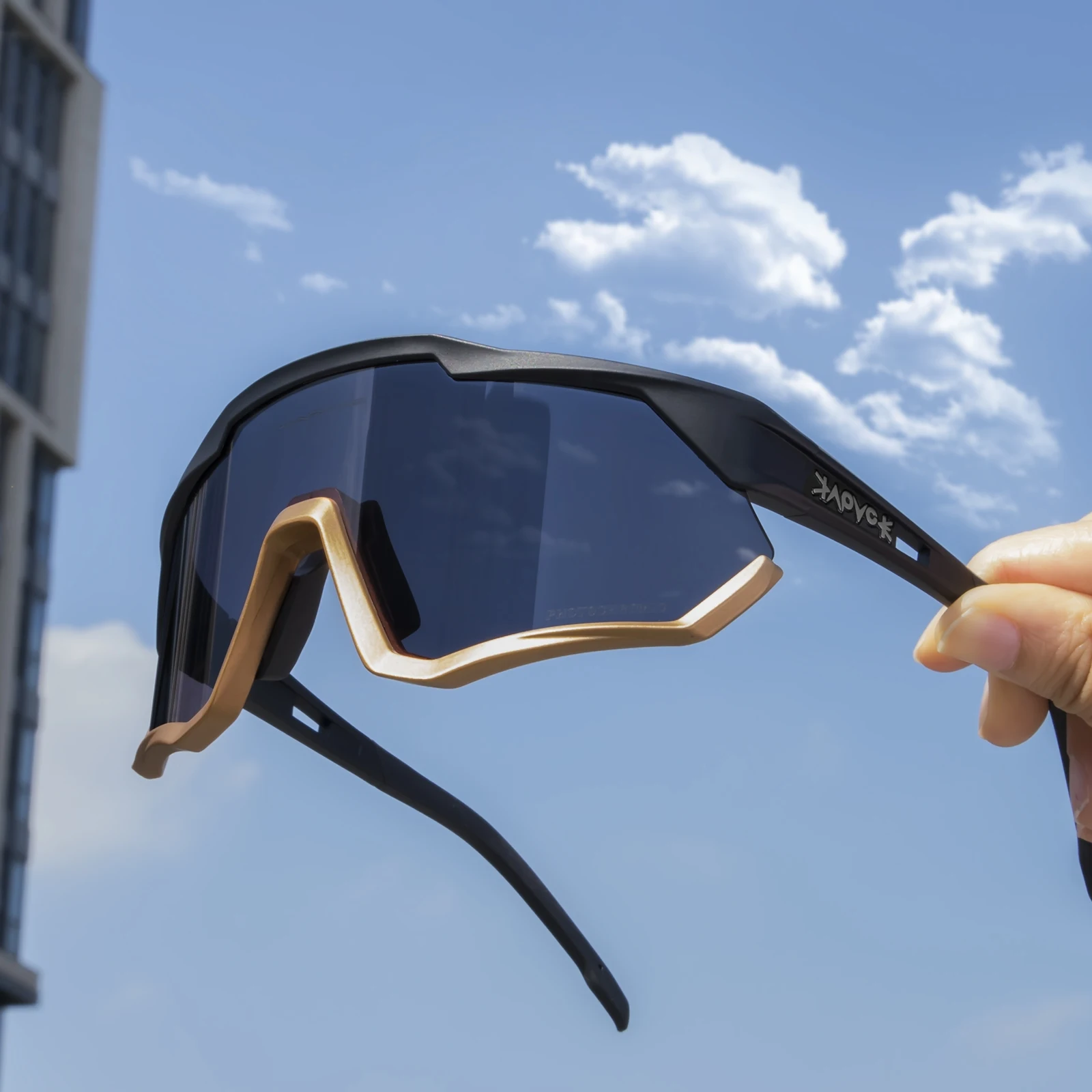 Photochormic Outdoor Sport Glasses For Climbing Hiking Traveling