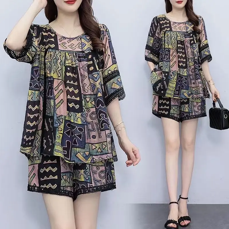 Elegant Fashion Harajuku Slim Fit Female Clothes Loose Sport All Match Casual Shorts Printed Lace Patchwork Short Sleeve Sets