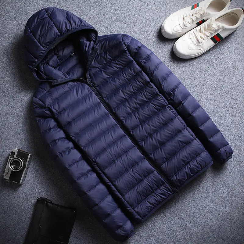 

2022 Fashion Men Winter Ultralight Thin Down Jackets Male White Duck Down Overcoats Men's Solid Color Warm Hooded Coats H419