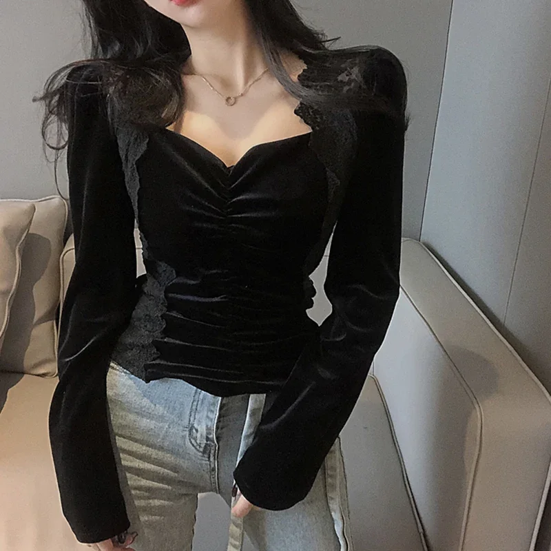 

Sexy Black Lace Stitching Shirt Female Spring Autumn Gauze Velvet Bottoming Shirt Female Korean Temperament Slim Pullov ZL554