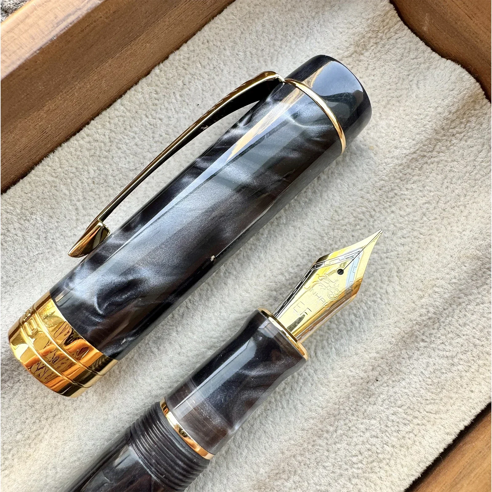 Jinhao Century 100  , Ƹٿ  ,   , л Ͻ 繫 ʱ ǰ