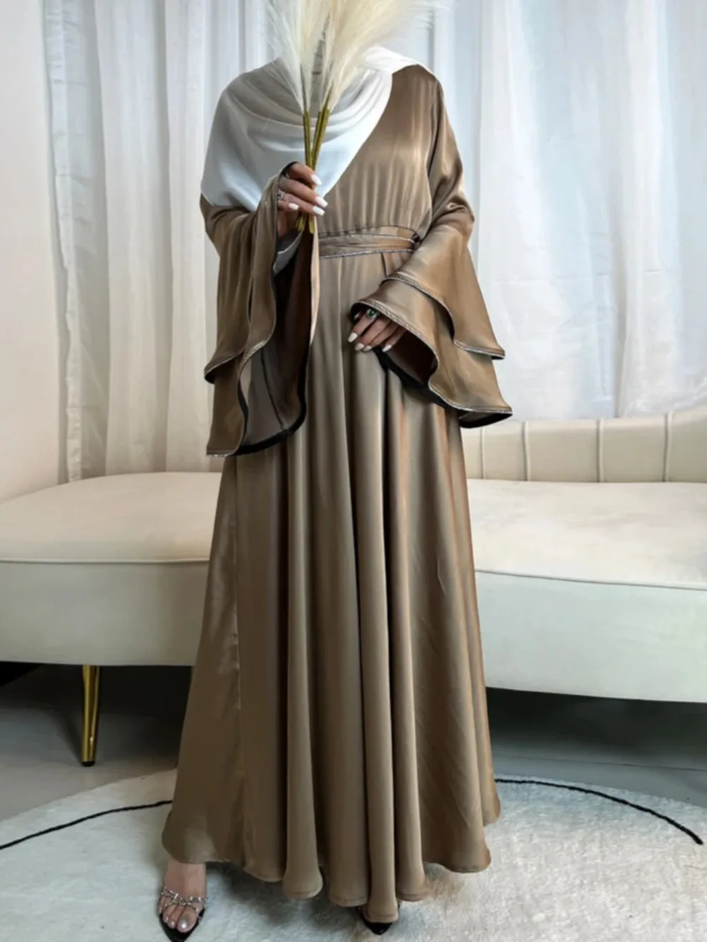 Fashion Women's Galabiyat Chic Appliques Feathers Patchwork Full Sleeve V-Neck Sashes Elegant Muslim Dresses For Female