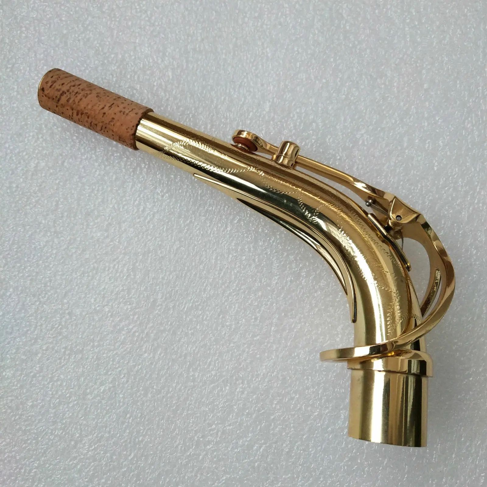 

Excellent Alto Saxophone Neck Gold Lacquer Brass Material 24.5mm