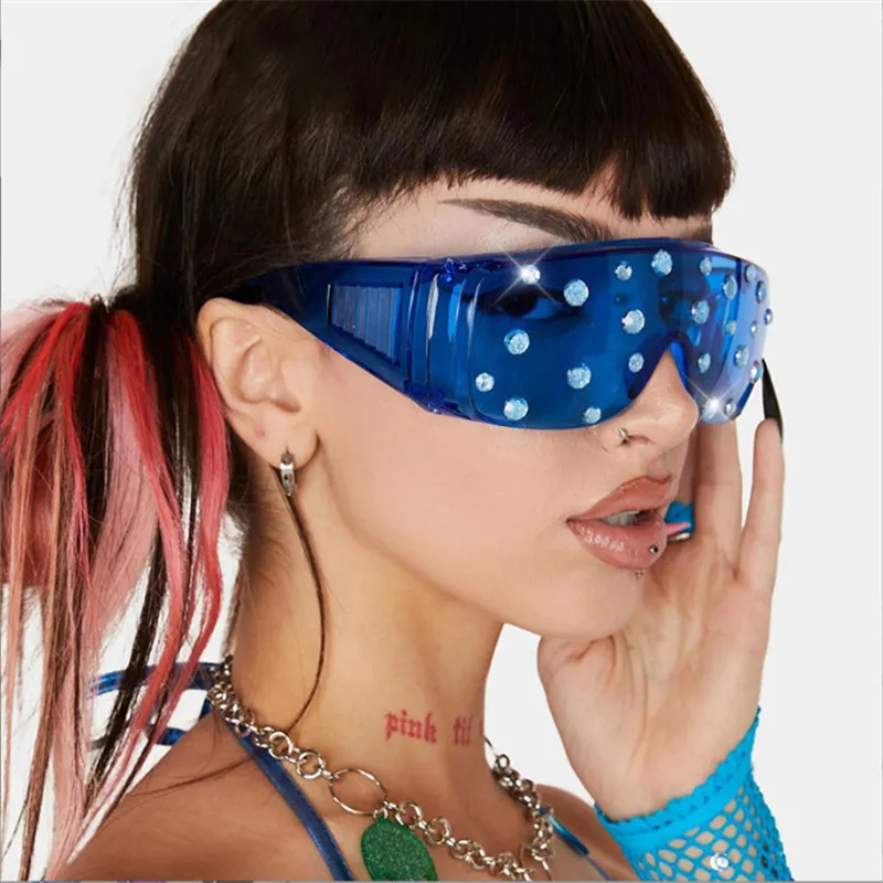 

Oversized Diamond Sunglasses Women 2022 Fashion Luxury Shiny Goggle Crystal Sun Glasses UV400 Shade Protection One Piece Eyewear