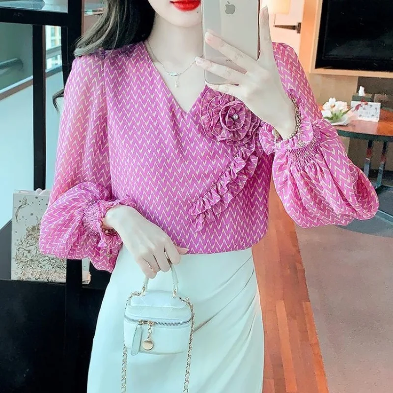 Spring Autumn New Women's Pullovers Retro and Chic Small Floral V-neck Splicing Ruffles Simplicity Slim Long Sleeve Chiffon Tops