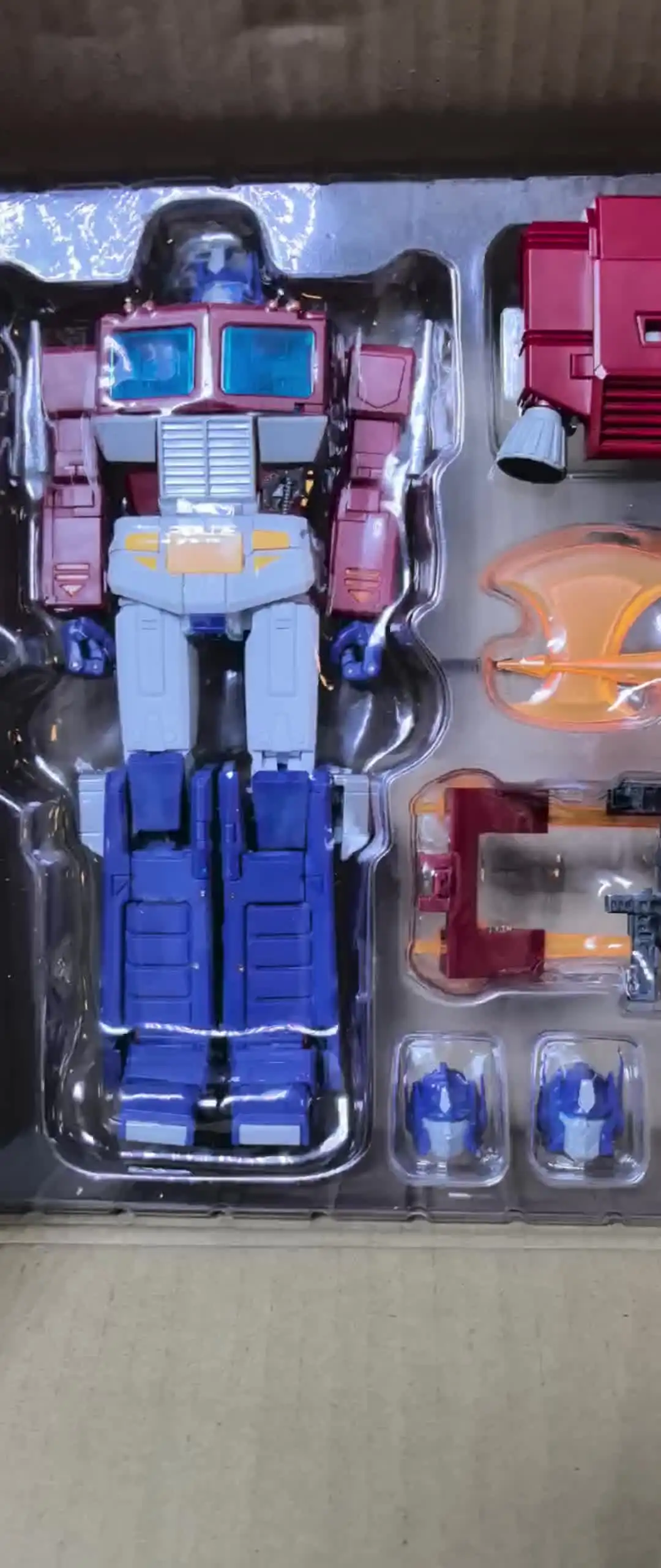 Latest Version】WanXiang Transformation MP-44 MP44 OP Commander KO