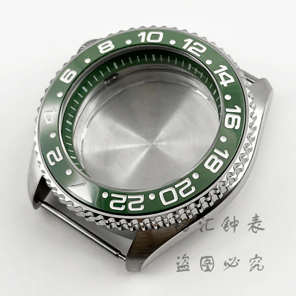 Green Ring 42mm Watch Case with Sloping Bezel