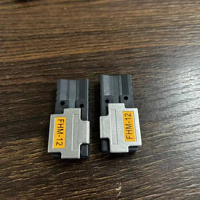 Sumitomo FHM-12V fiber optic clamp for TYPE-66 TYPE-81M TYPE