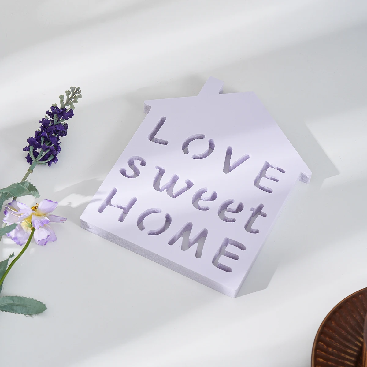 1PC, Valentine's day, modern and simple hollowed-out LOVE letter house decoration piece, snowboard tabletop decoration piece