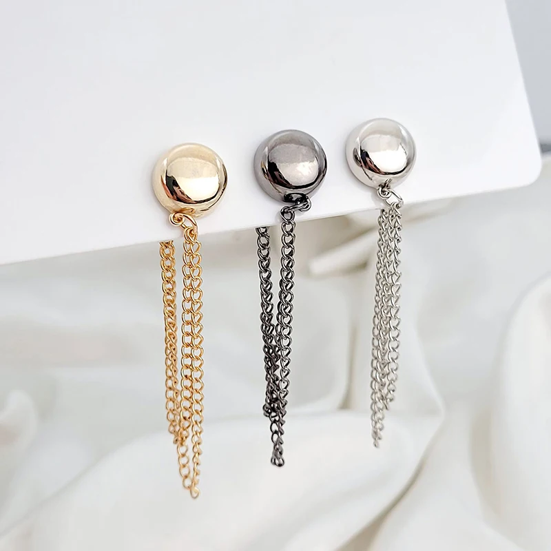 Multi-Function Magnetic Clothing Clip 2pcs With Chain Metal Buttons