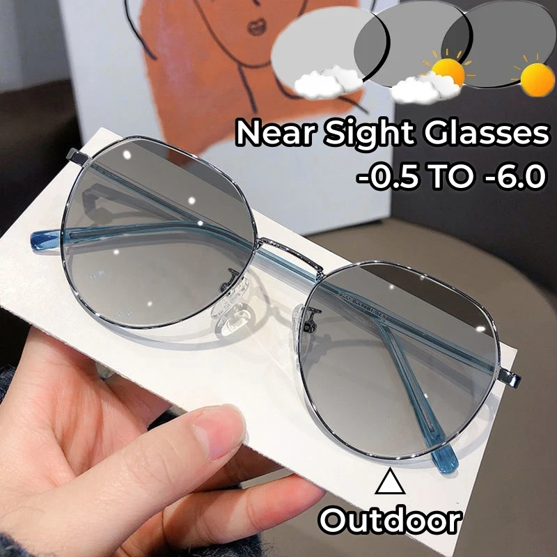 

Female Ultra Light Anti-blue Light Near Sight Eyewear Photochromic Myopic Glasses Women Unisex Short-sighted Eyeglasses