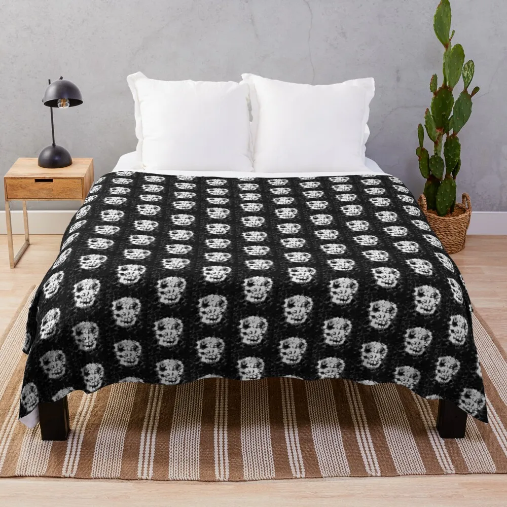 

Drip Skull Throw Blanket Flannels manga Travel Blankets