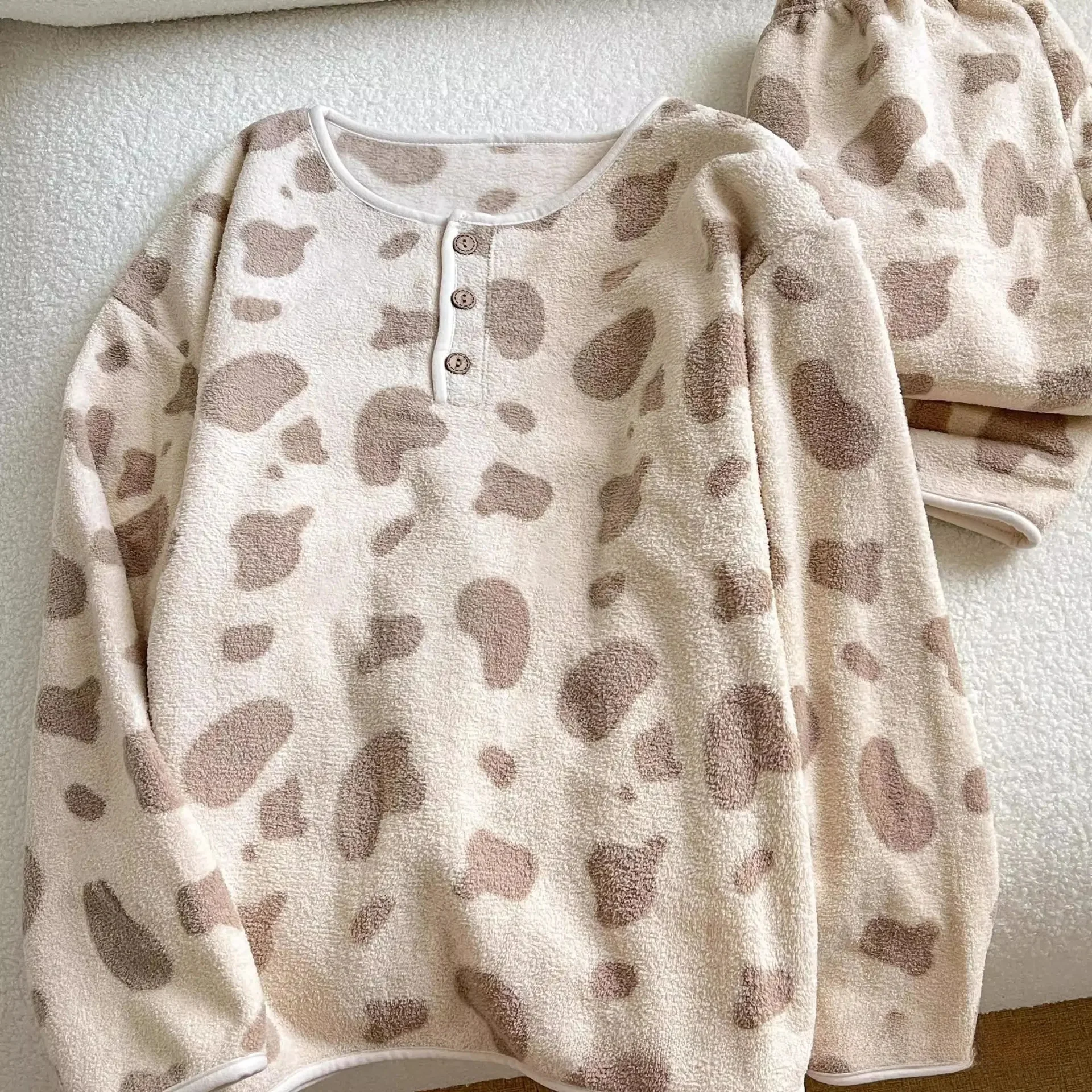 ملابس نوم نسائية على الطراز الكوري ملابس نوم نسائي...