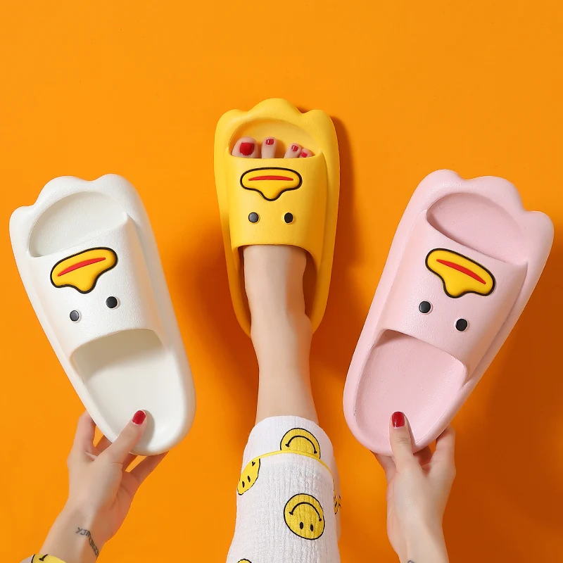 Summer Home Women Men\'s Slippers Indoor Girls Boy Thick Non-slip Soft Couple Cartoon Flip Flops Duck Beach Sandals Men Slippers