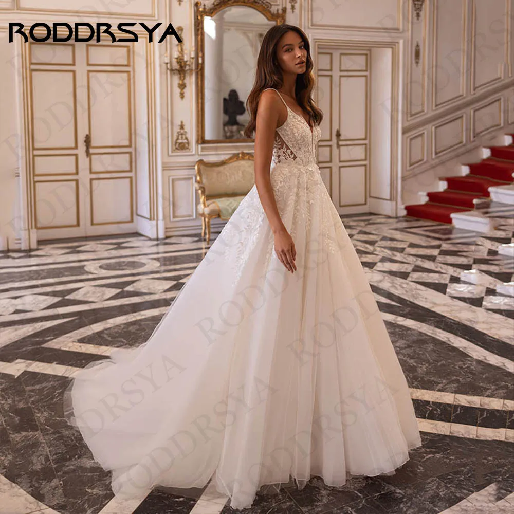 Рисунок 3 - Женское свадебное платье RODDRSYA