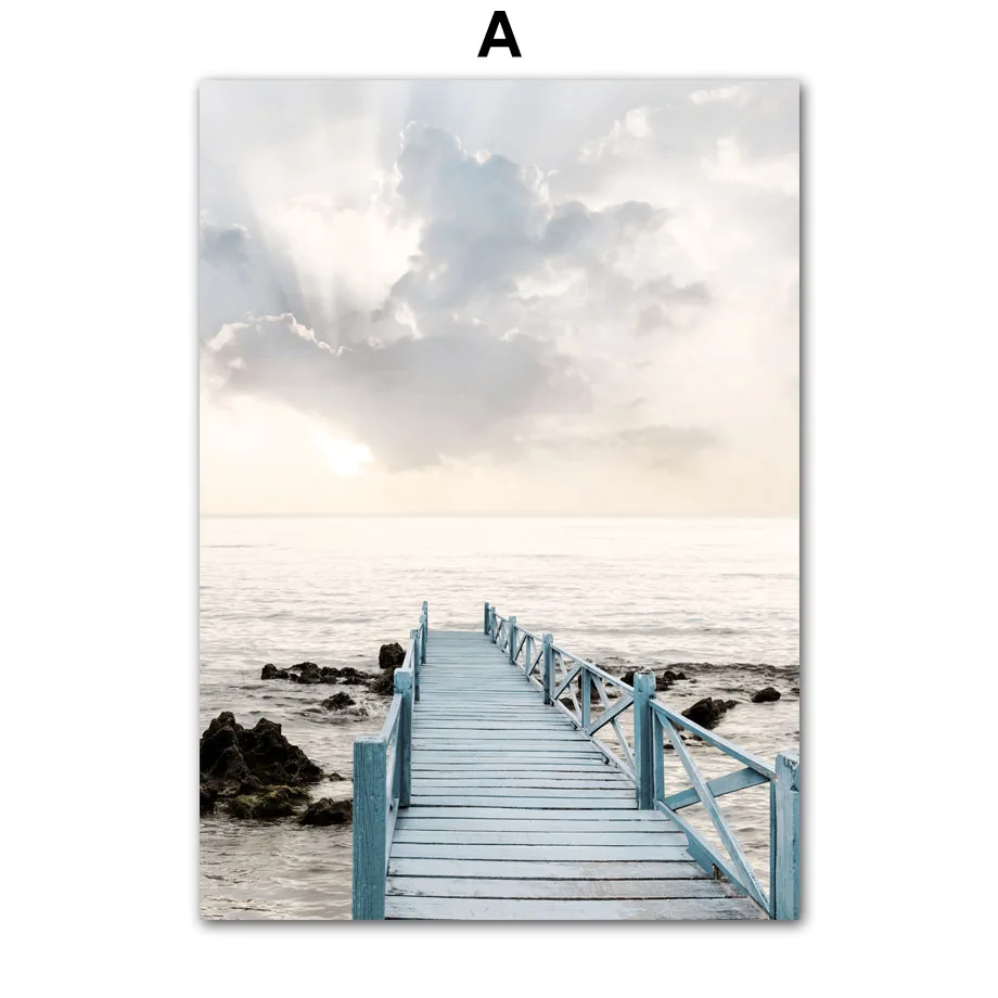 thumbnail image 1 of Cabaña de playa, puente, caña, estrella de mar, caracol, coral, océano, arte de pared, pintura en lienzo, carteles e impresiones, imágenes de pared para decoración de sala de estar, 1 of 5