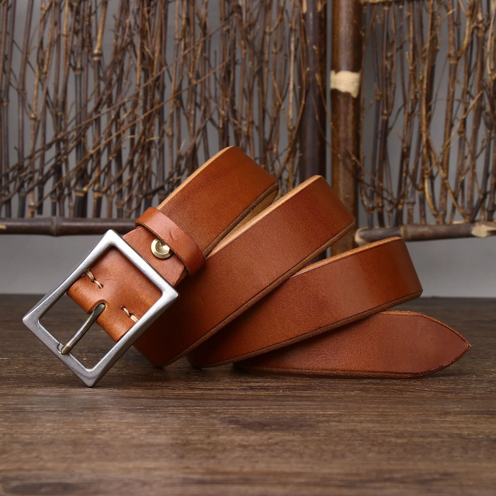 

Men Pure Genuine Leather Belt Luxury Strap Male Fashion Cowhide Copper Buckle Wild Class Free Shipping Christmas Gift Belt