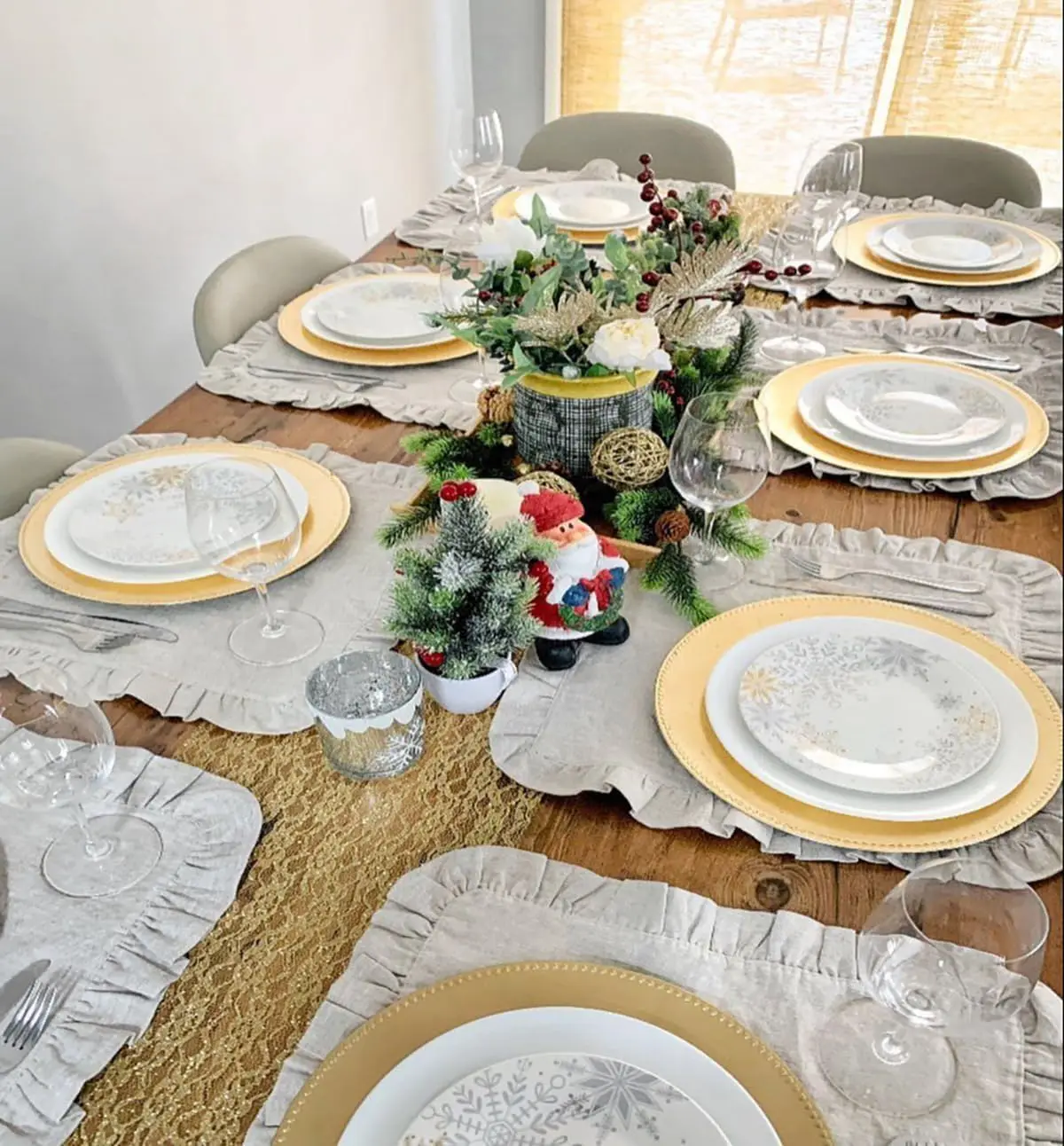 Set of 4 Linen Ruffle Dinner Napkins 30x45cm, Pure Linen Ruffle Cloth Napkins for Easter, Wedding, Handcrafted and Washable