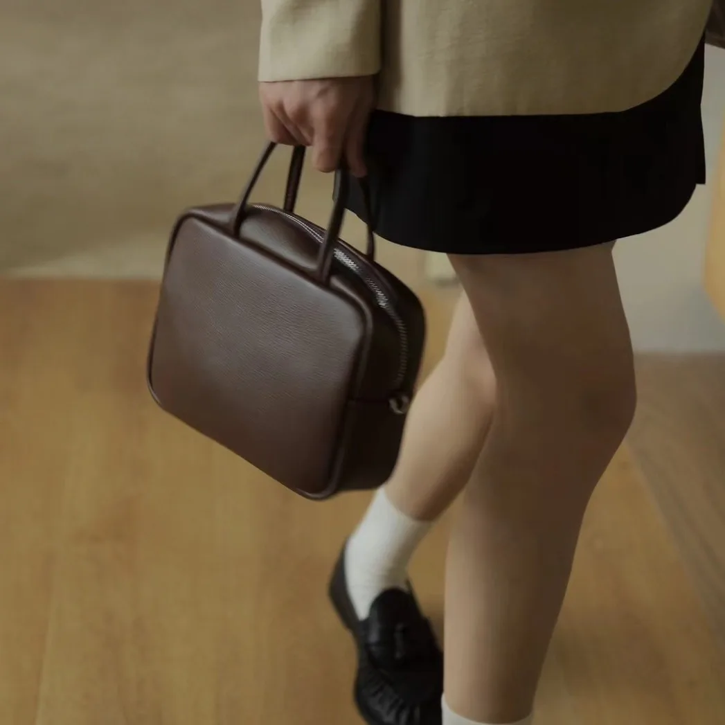 High Quality Japanese Minimalist Small Square Bag Boston Handbag Top Layer Leather Tote Bag