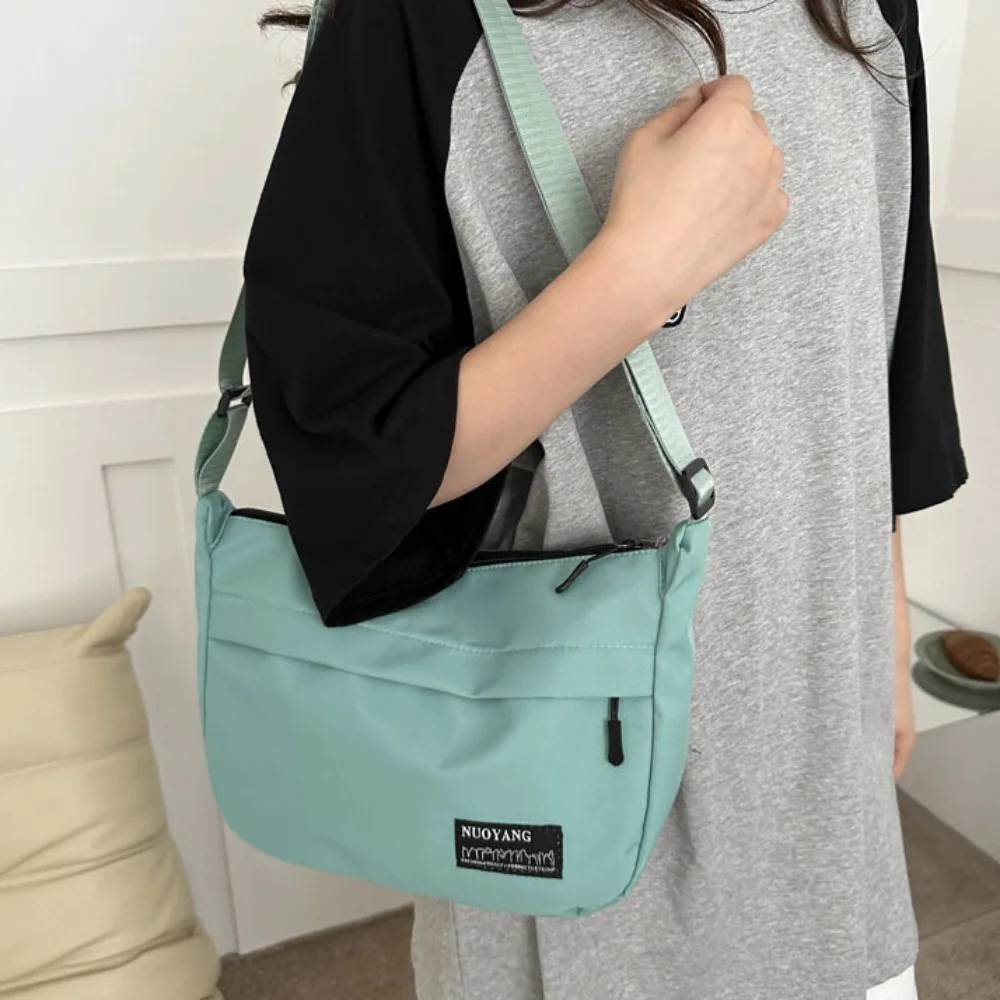 Hot Sale Lady Shoulder Bag Large Capacity Underarm Bag Casual Commuting Bag Daily Life Handbag Messenger Bag Crossbody Bag