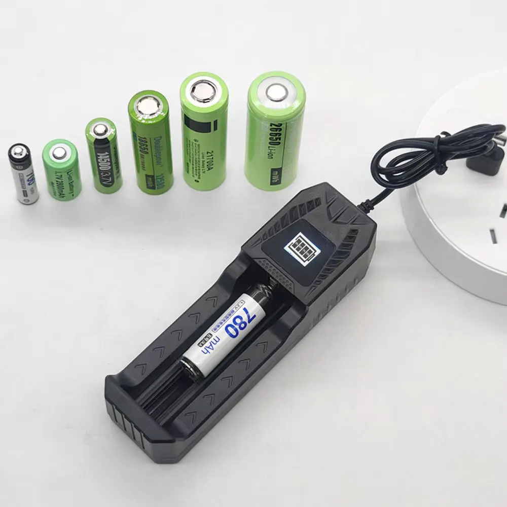 Chargeur Batterie Lithium Li-ion 4 Slots USB Intelligent