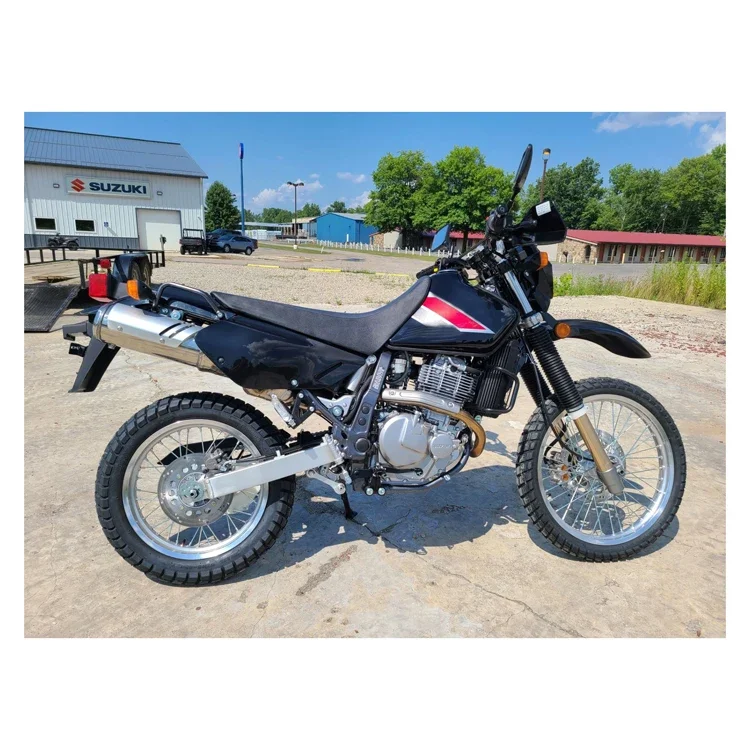 Fairly used ost popular Suzuki DR 650 stroke racing motorcycle dirt motorbike high speed