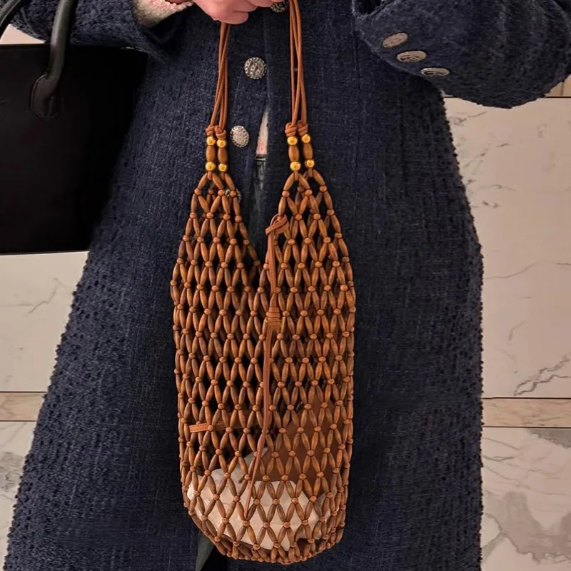 Women Woven Hand Bag Summer Design Hollow-out Wooden Bead Tote Bucket Shoulder Bag Female Reticulate Netted Canvas Beach Handbag