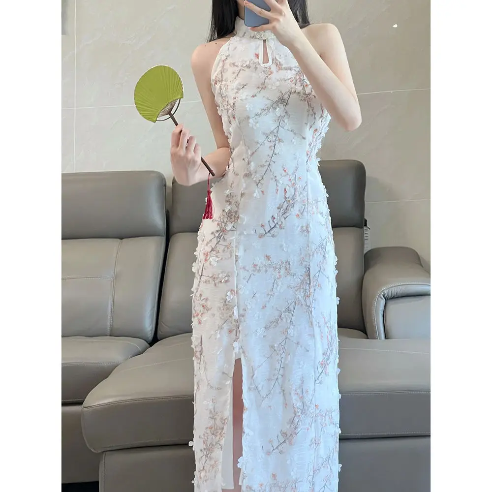 Improved Chinese-style Qipao Sleeveless Halter Neck Cheongsam