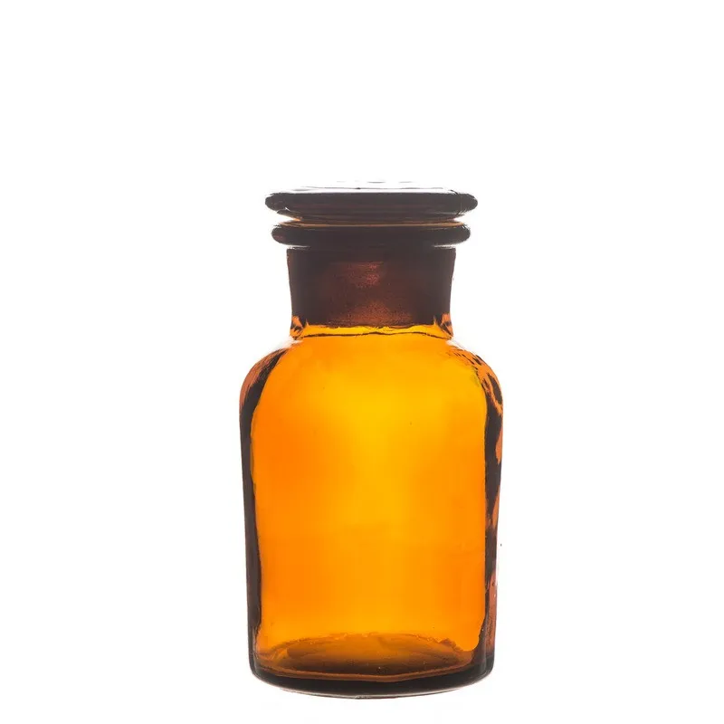Brown Jars, Frosted Glass Stoppers, Sealed Glass Bottles, Laboratory Equipment, Various Sizes