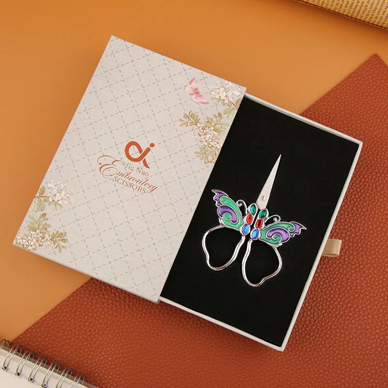 

RORGETO Vintage Painted Multicolored Small Scissors Painted Diamond Scissors Butterfly Scissors Traveler Portable With Box