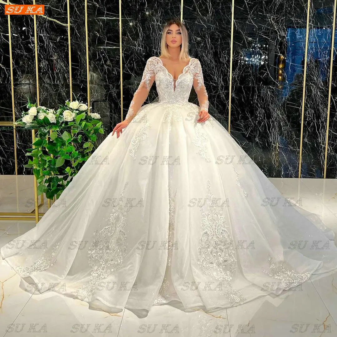 Luxury Fluffy Wedding Dress 2022 White Vestidos De Novia Long Sleeves Appliqued V Neck Bridal Dresses Custom Made Hochzeitskleid 4