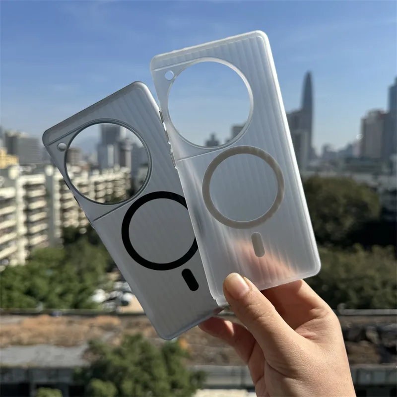 Matte Hard Slim Clear Back Case with Magnetic Frosted Finish - Anti-Fingerprint Design