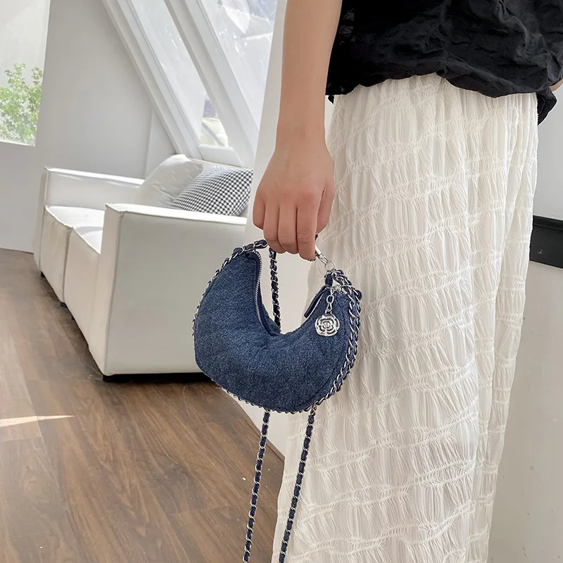 Borsa a tracolla a catena casual da donna trapuntata scozzese in denim di marca di marca Borsa a tracolla Hobos 2023 Trend_voghion.com