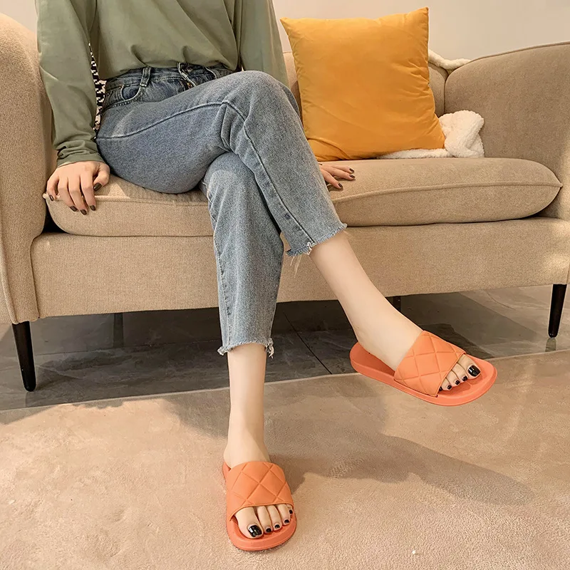 

2023 Spring new leisure one-word solid color beach slippers indoor drag fashion women's shoes MO-026