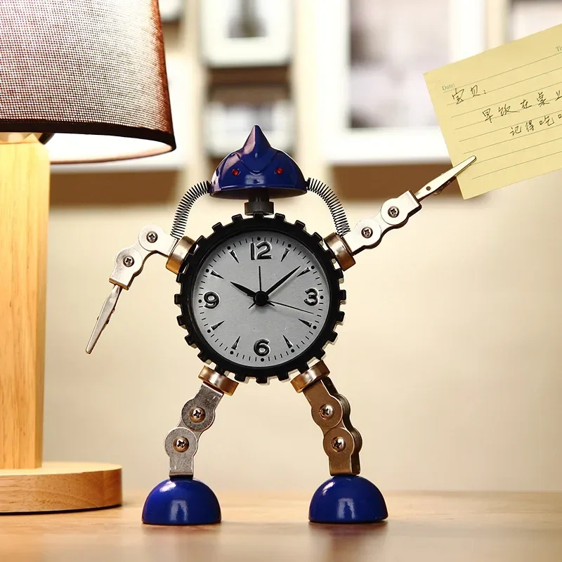 

Металлический друг ветер робот студенты используют мультяшный детский бесшумный будильник для создания симпатичного маленького будильника прикроватные часы
