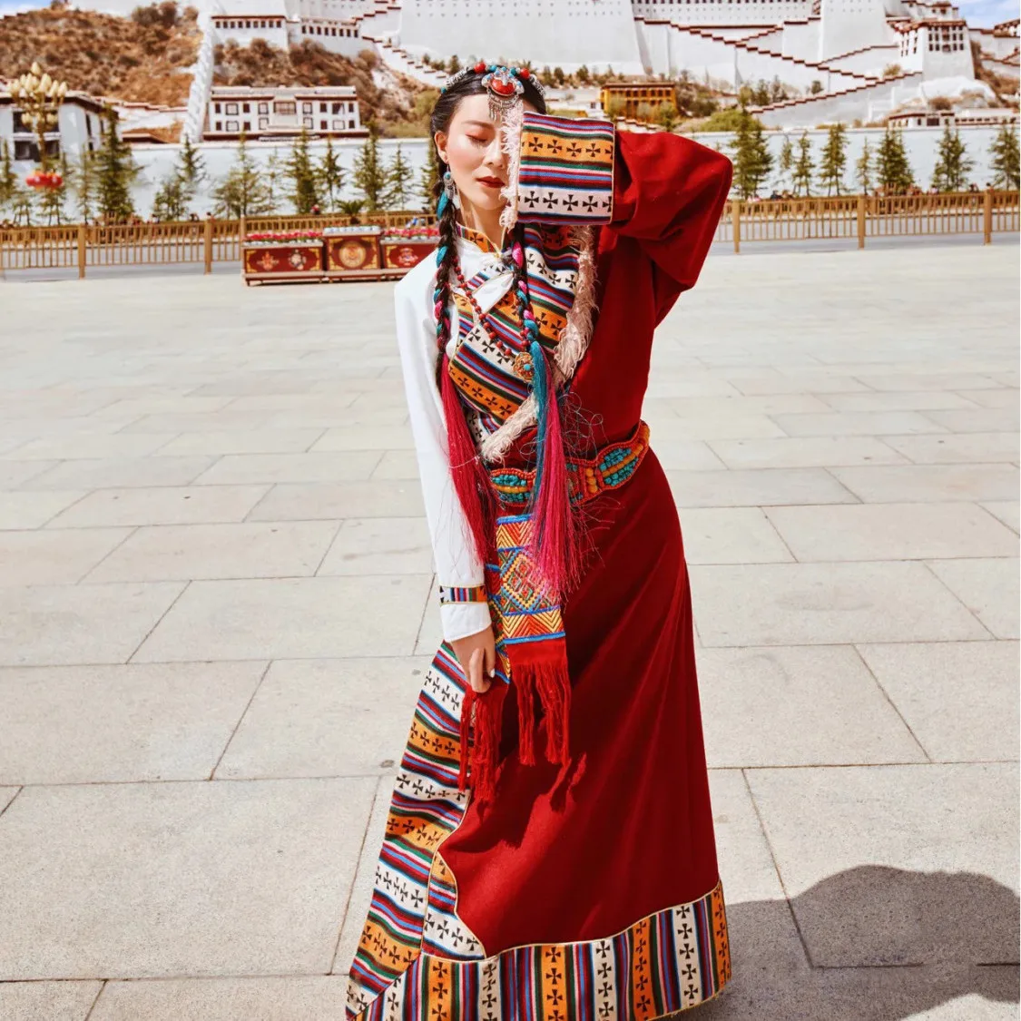 Tibetan Dress: Chupa | A Borrowed Backpack