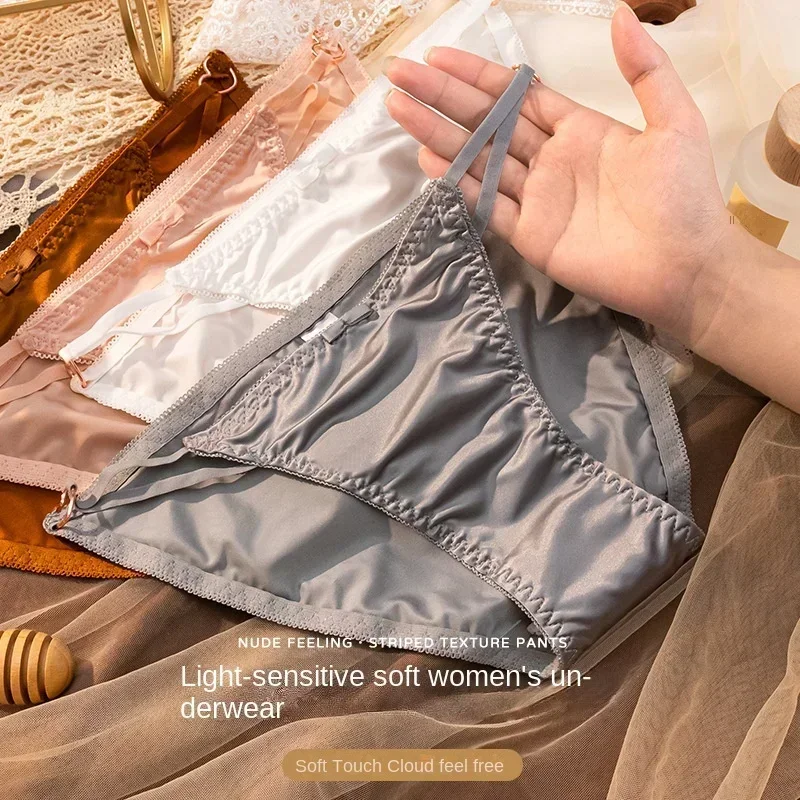 Silk satin surface String Femme Sexy Underwear Solid Color Metal Heart Hollow Out Slips Thong Panties Fashion 2024 Mutande