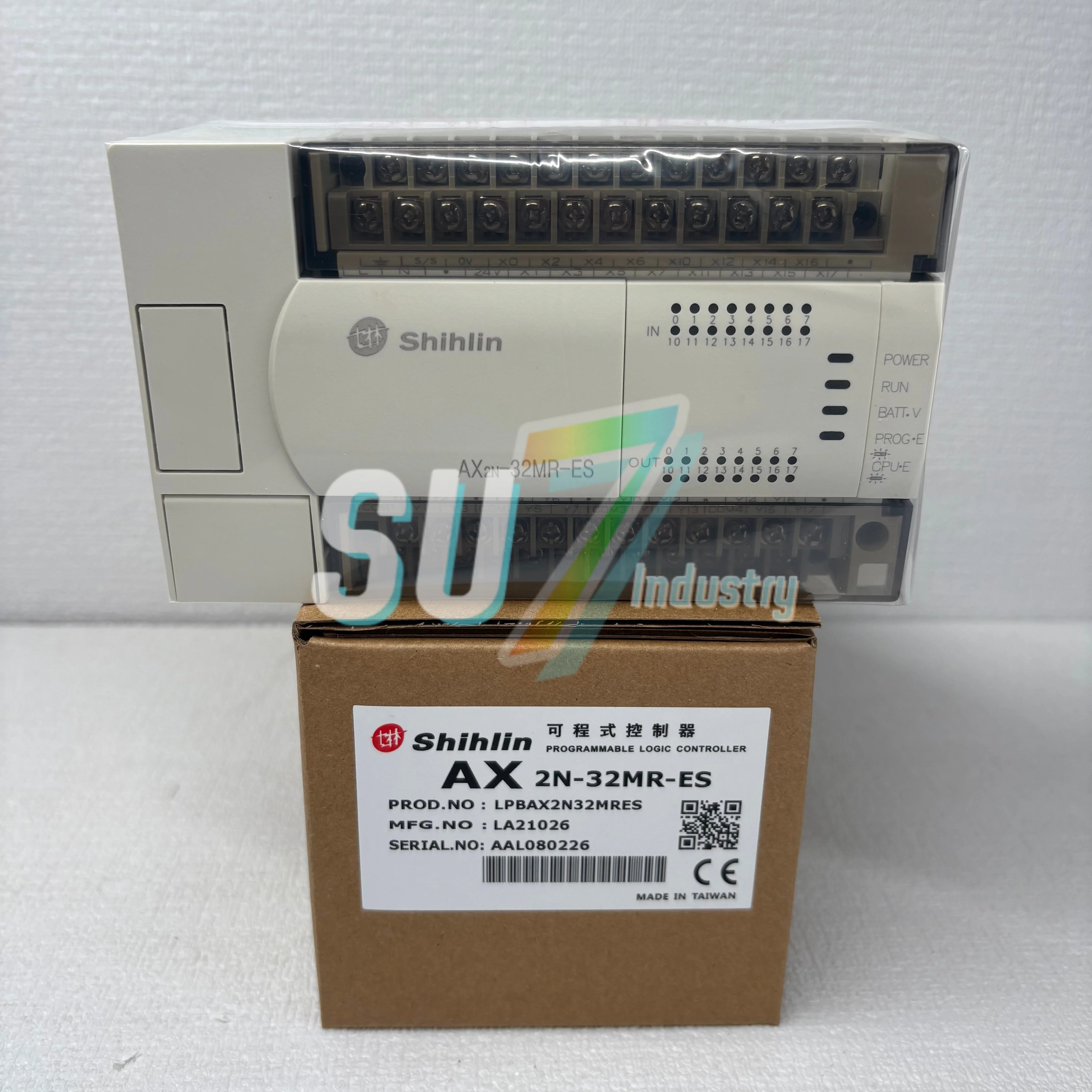 AX2N-32MR-ES PLC 컨트롤러 새 AX2N-32MR-ES