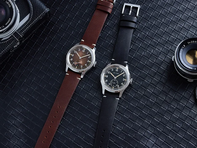 バルタニー-ダースミリタリーウォッチ、サファイア、カレンダー  