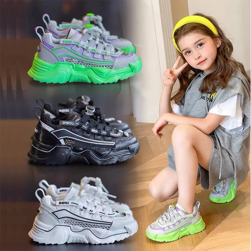 

Girls' Sports Shoes 2024 Spring and Autumn New Boys with Big Daddy Shoes Big Children Leisure Net Running Shoes