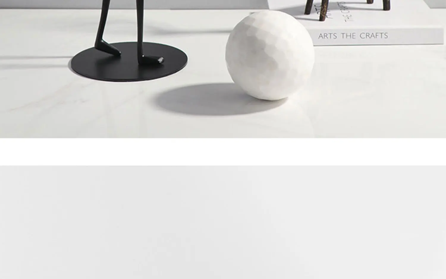 Creativity Figure Statue Modern Abstract Art Metal Iron Art Sculpture Home Decoration Living Room Bedroom Office Desktop Decor